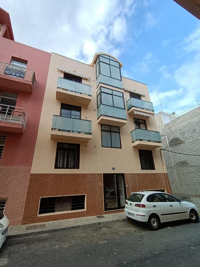 Апартаменти Puerta 6 Арона Екстер'єр фото